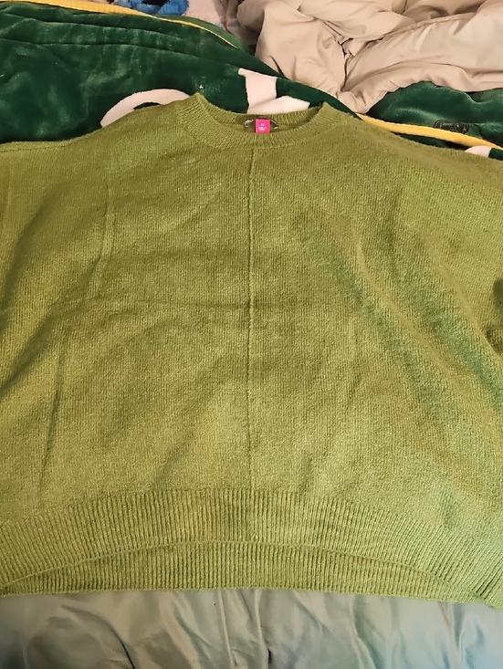 Vince Camuto Sweaters - Vince Camuto Green Sweater NWT